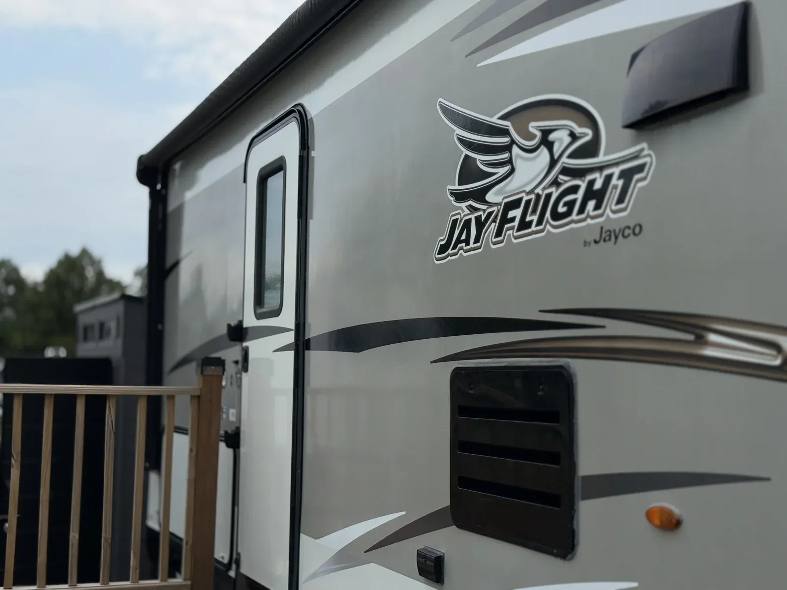 Jayco Jay Flight camper sidewall and graphics after RV exterior detailing